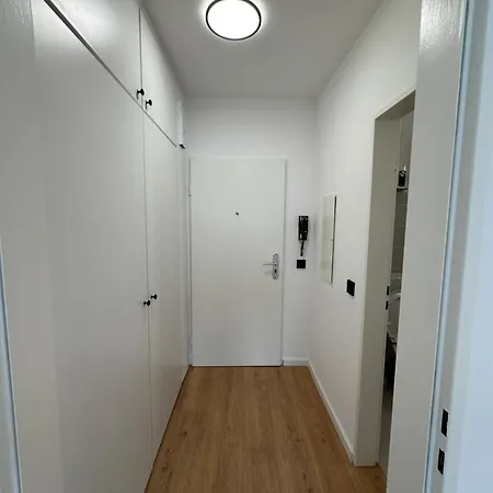 Zentral Gelegene Wohlfuehloase Mit Kostenfreiem Parkplatz Appartement *